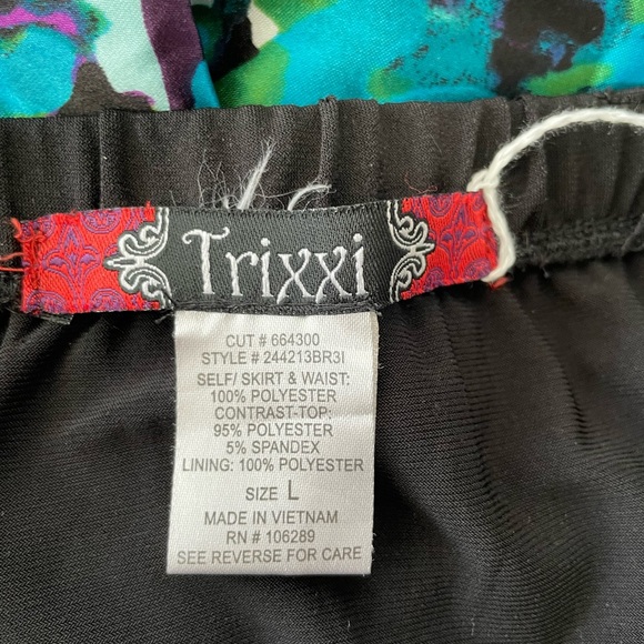 Trixxi Strapless dress. - Picture 4 of 4